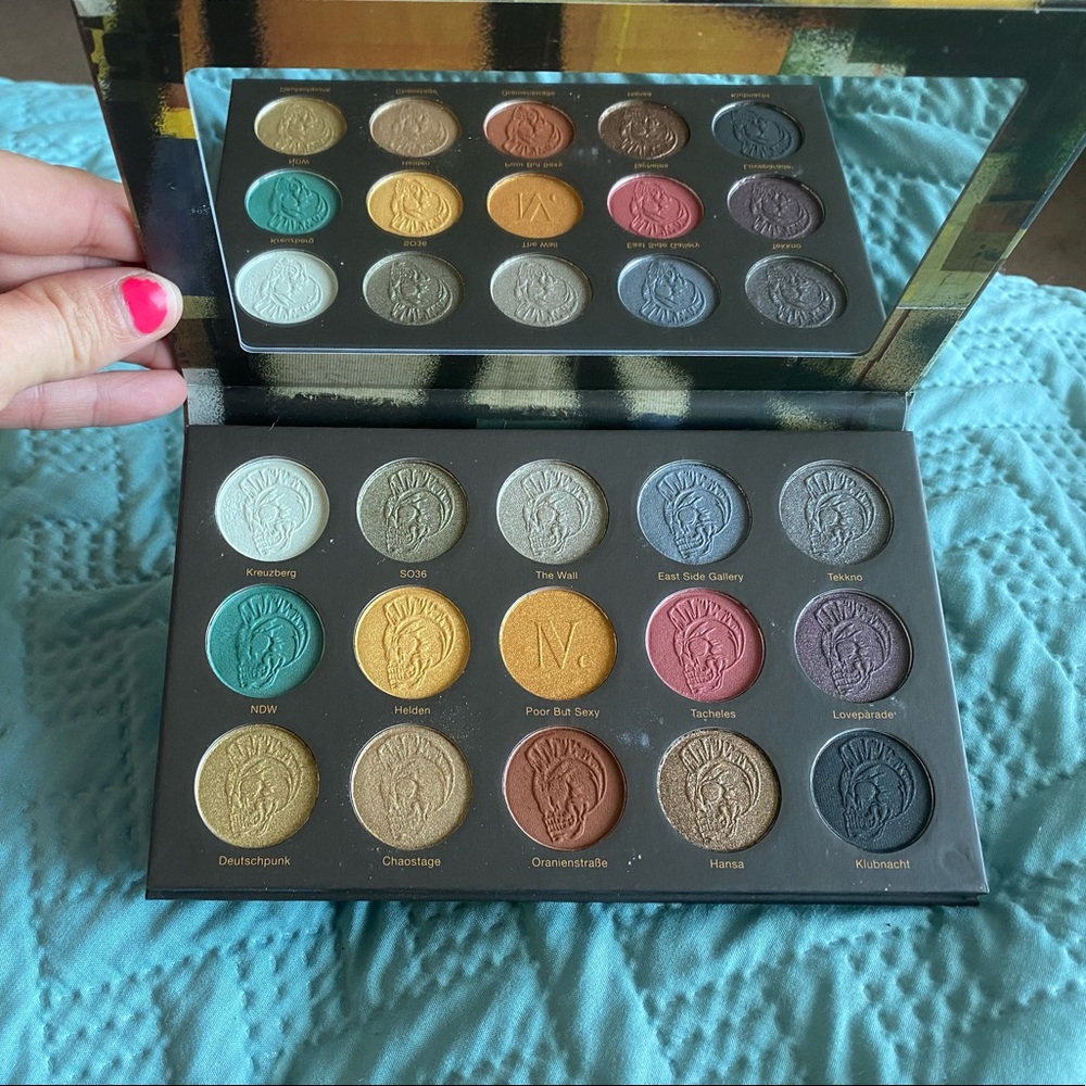 Nomad eye pallet